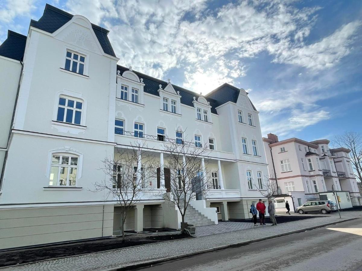 Sanatorium Mewa Hotel Колобжег Екстериор снимка